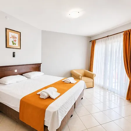 Hotel Anfora 3*
