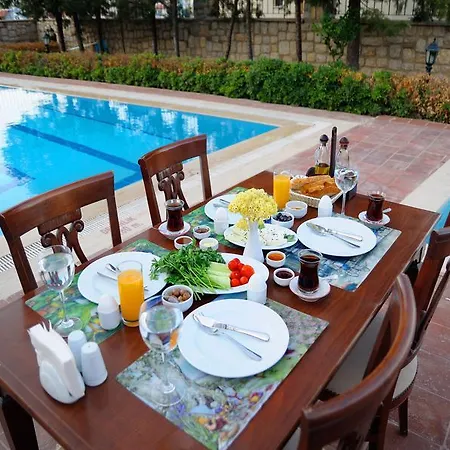 Villa Anfora 3*