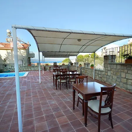 Villa Anfora 3*